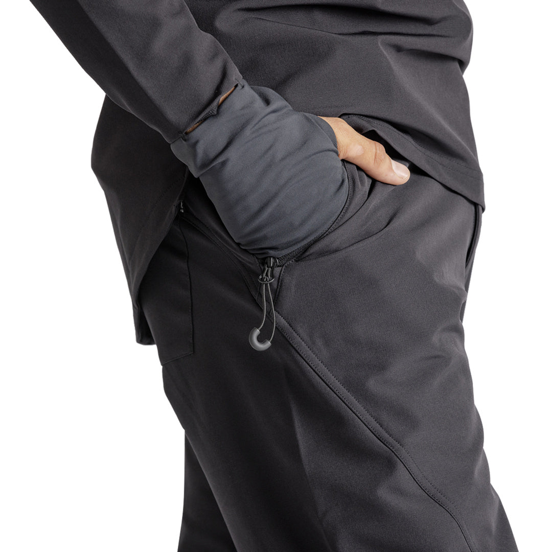 Carve Digger Shorts