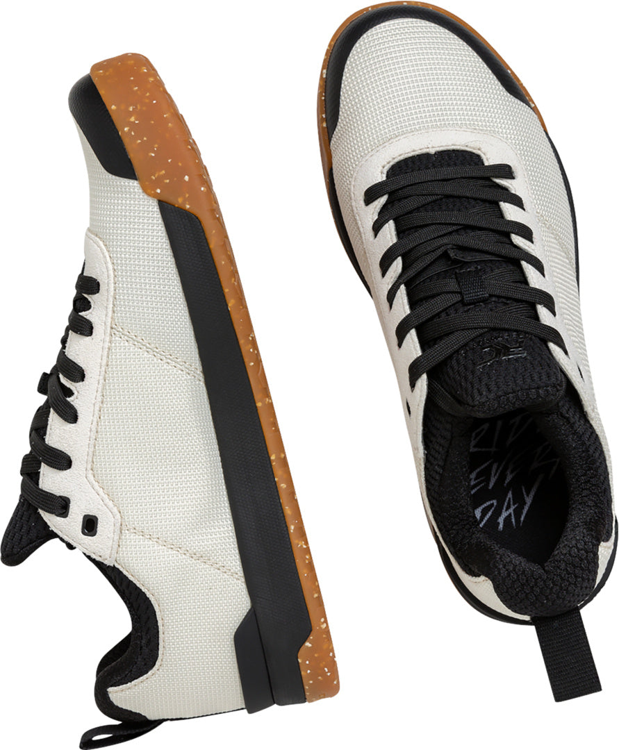 Accomplice Men's Shoe
