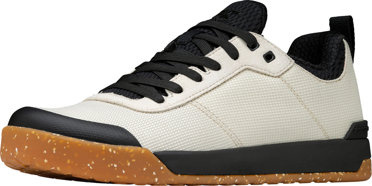 Accomplice Men's Shoe