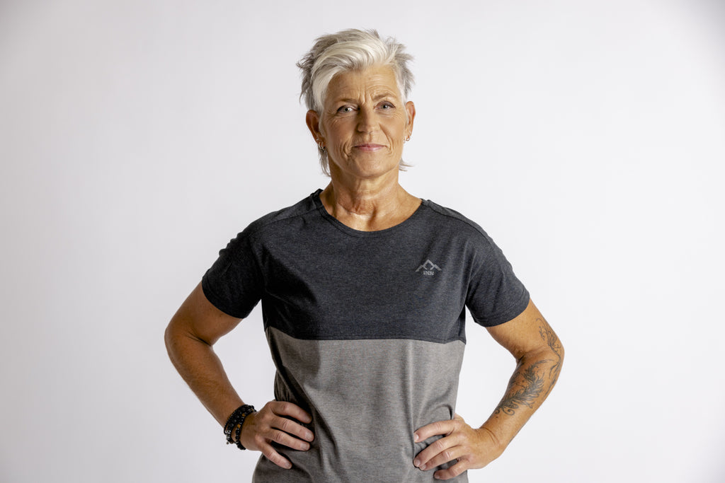 Women's Flow Mountain Tech Tee