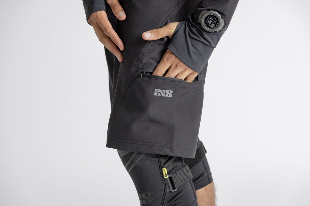Carve Digger Shorts