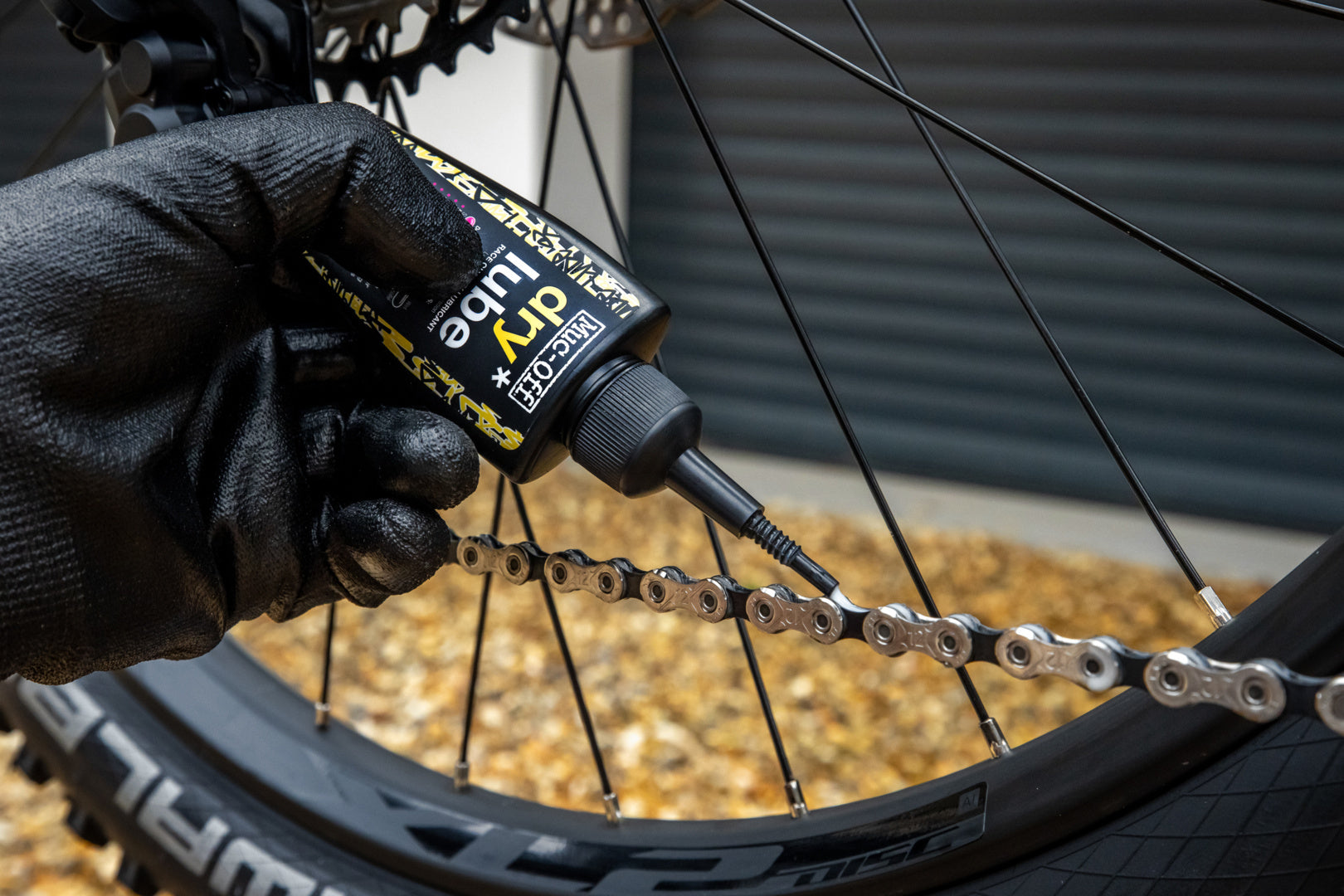 Chain Oil for Dryness