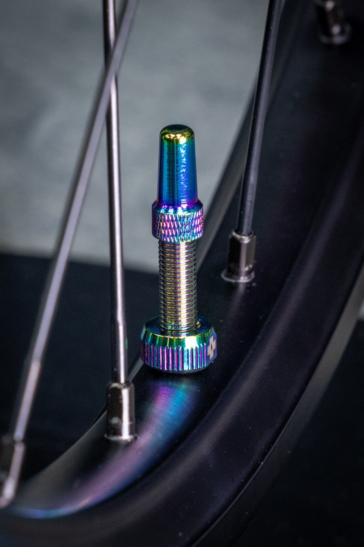 V2 Tubeless Valve Kit