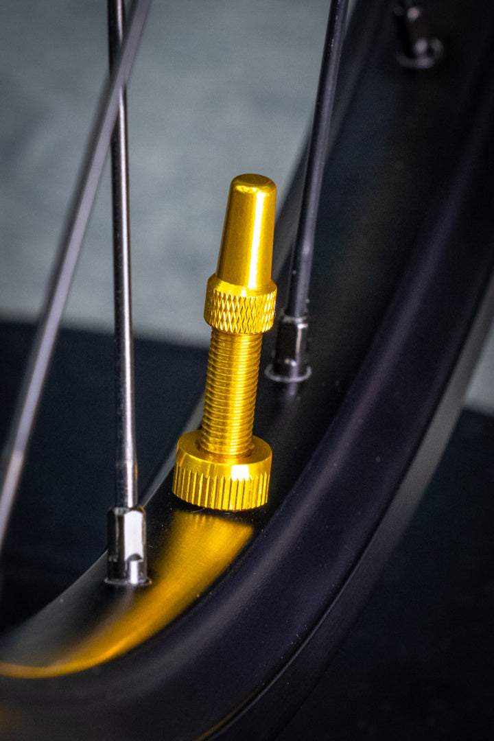 V2 Tubeless Valve Kit