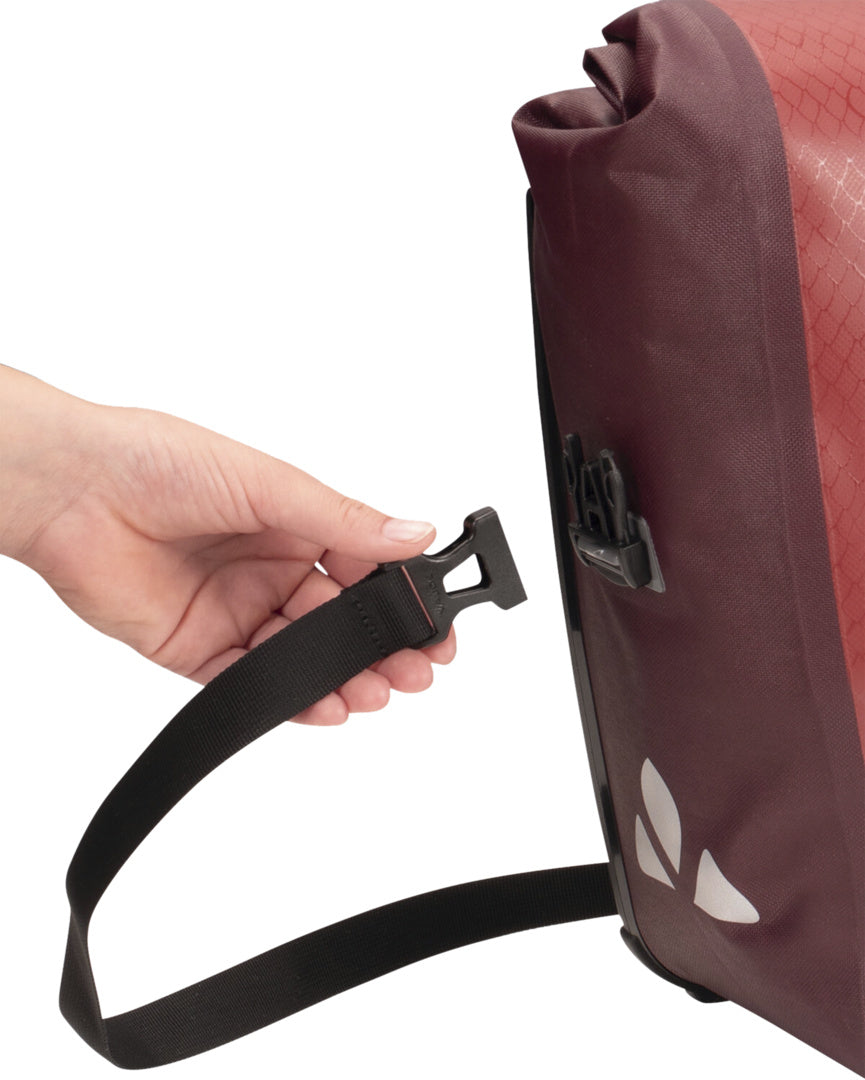 Aqua Aqua Front (rec)