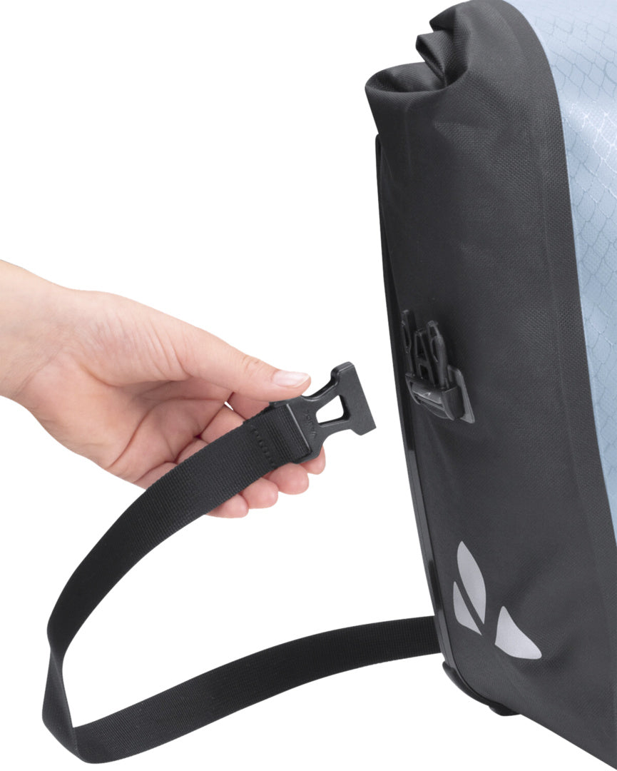 Aqua Aqua Front (rec)