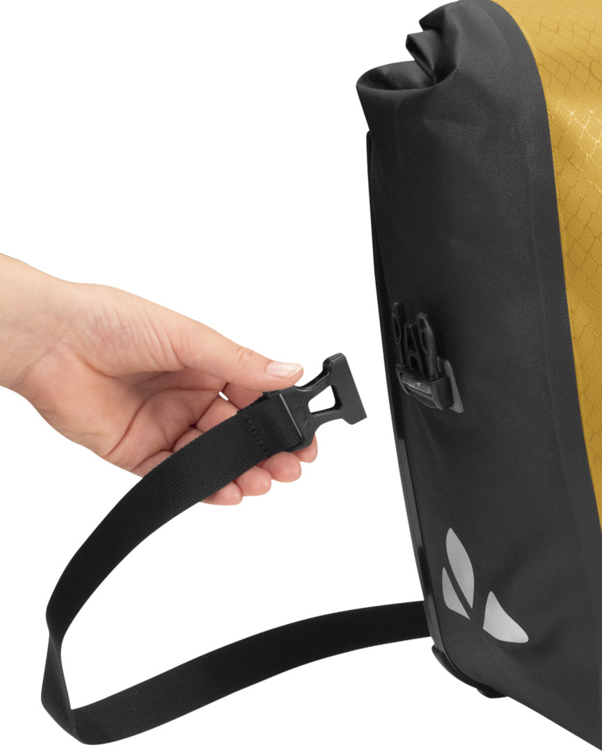 Aqua Aqua Front (rec)