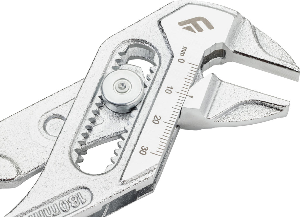Adjustable Pliers Wrench