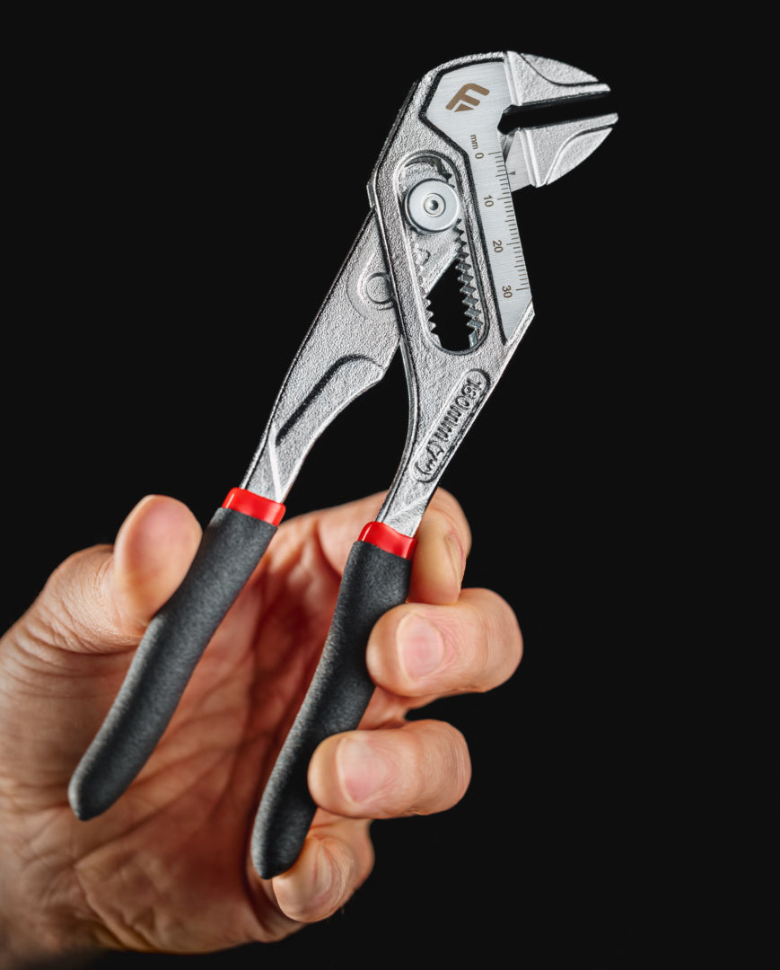 Adjustable Pliers Wrench