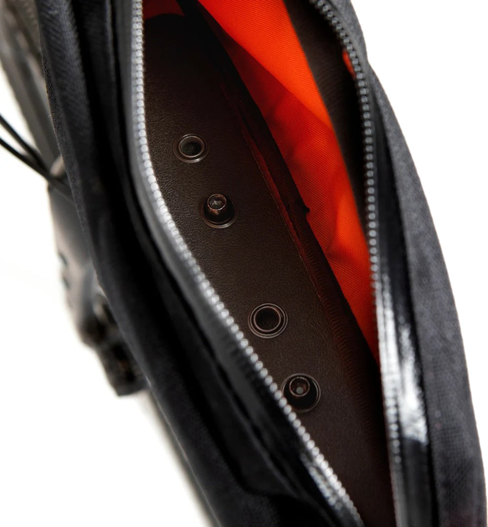 Bolt-on top tube bag