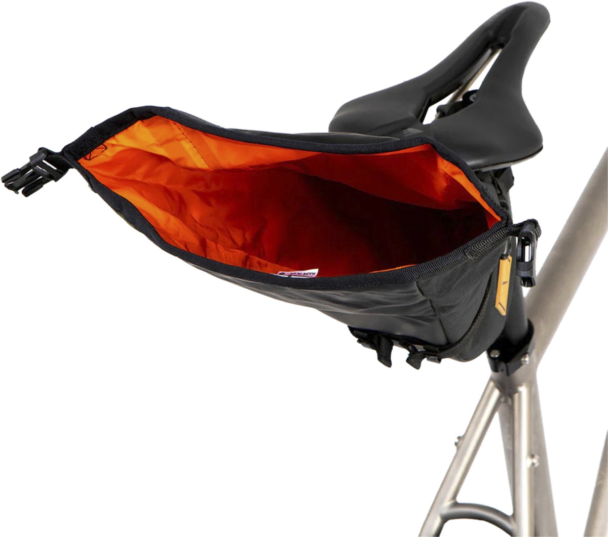 Saddle pack