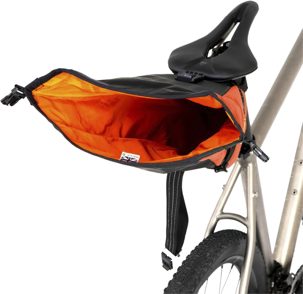 Saddle pack