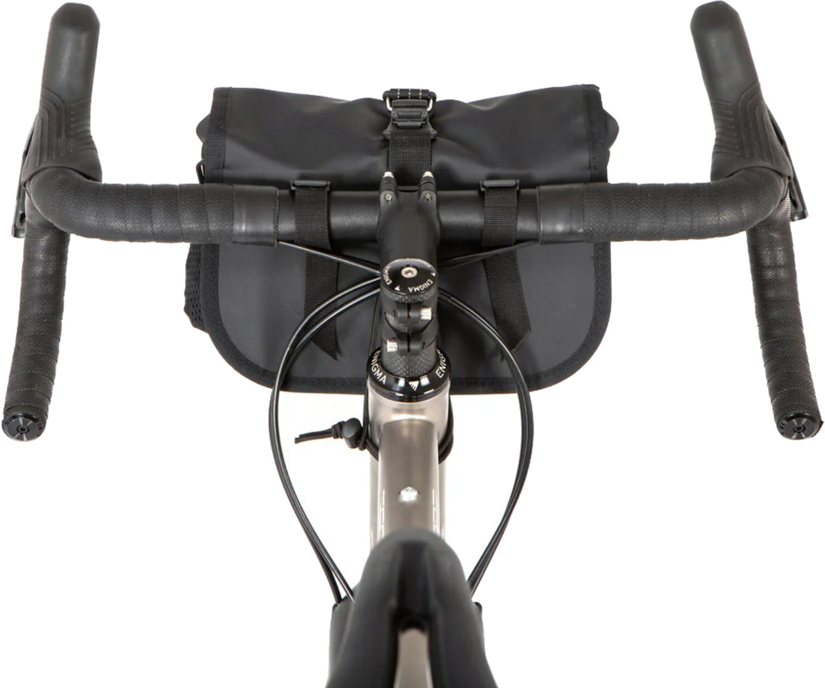 Roll top canister bag