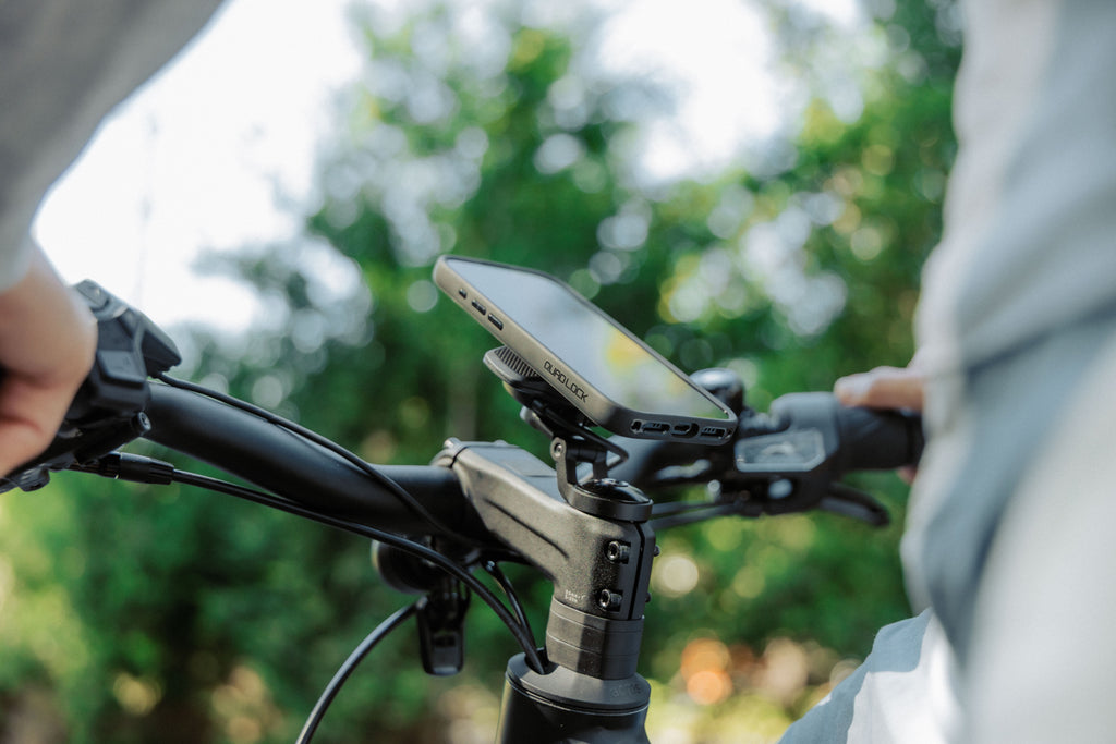 Waterproof wireless charging head