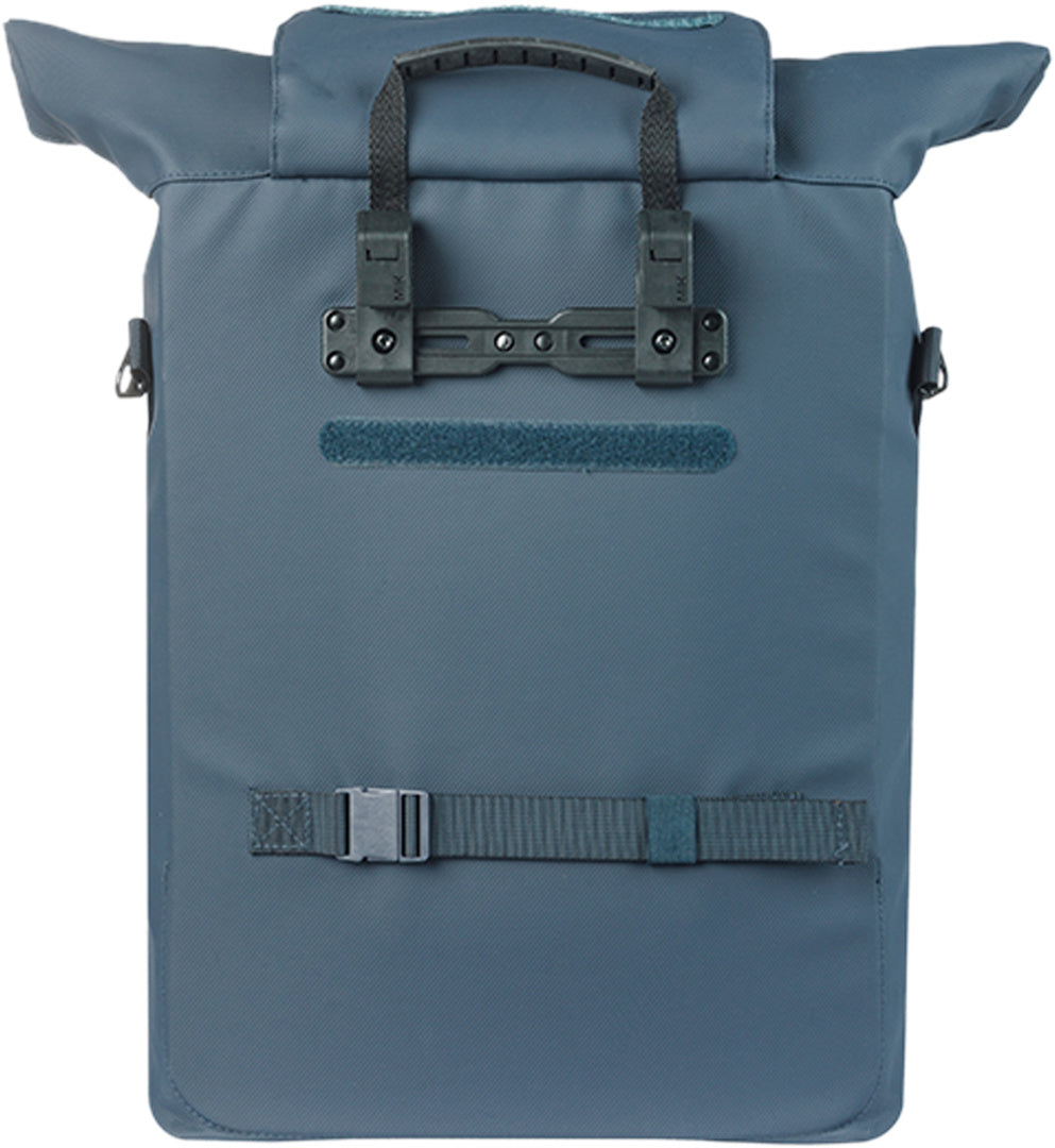 Brooklyn MIK Hooks Shoulder Bag, 17L