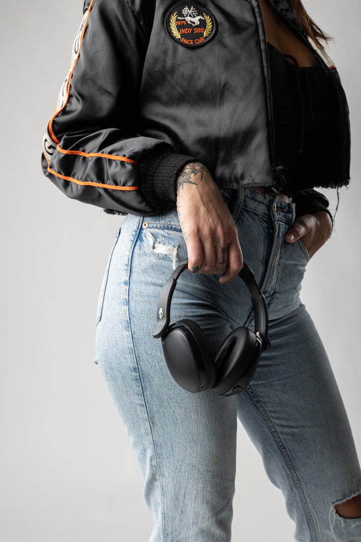 Hesh 360 Wireless Over Ear True