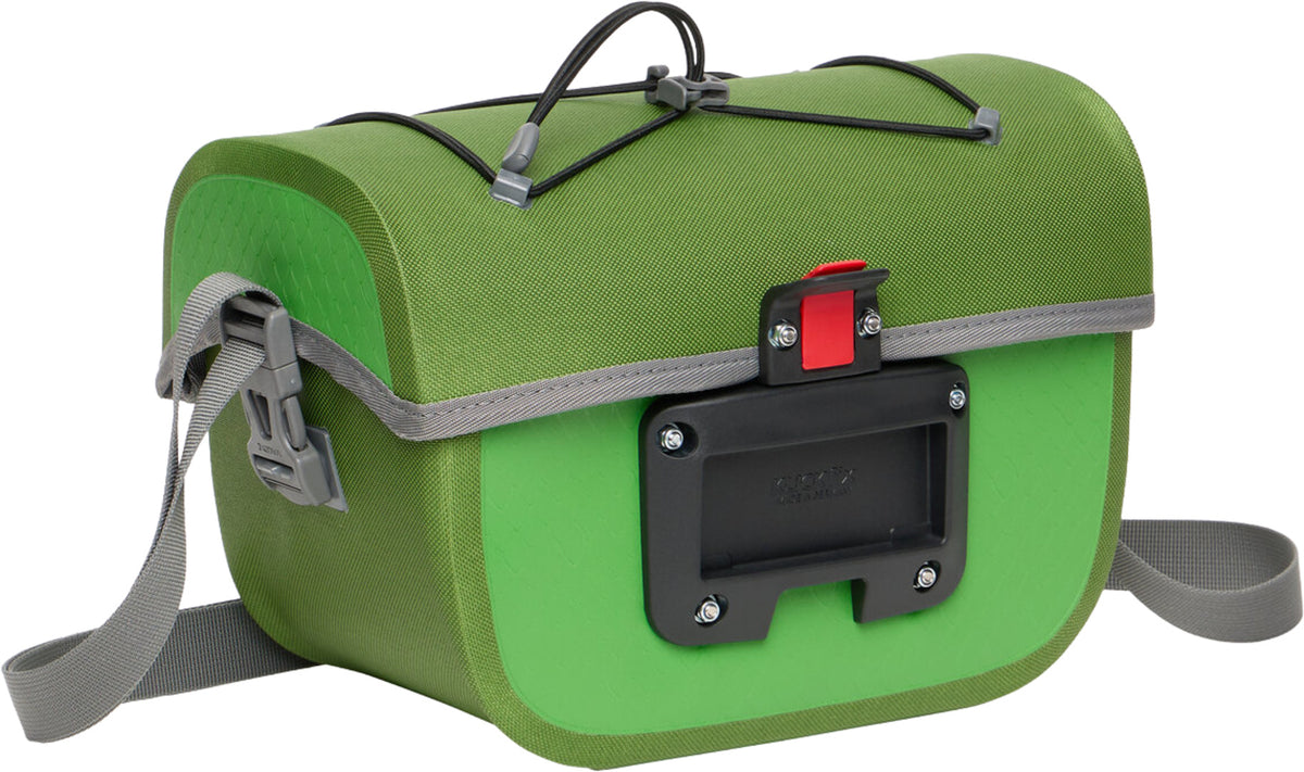 Aqua Box 4, parrot