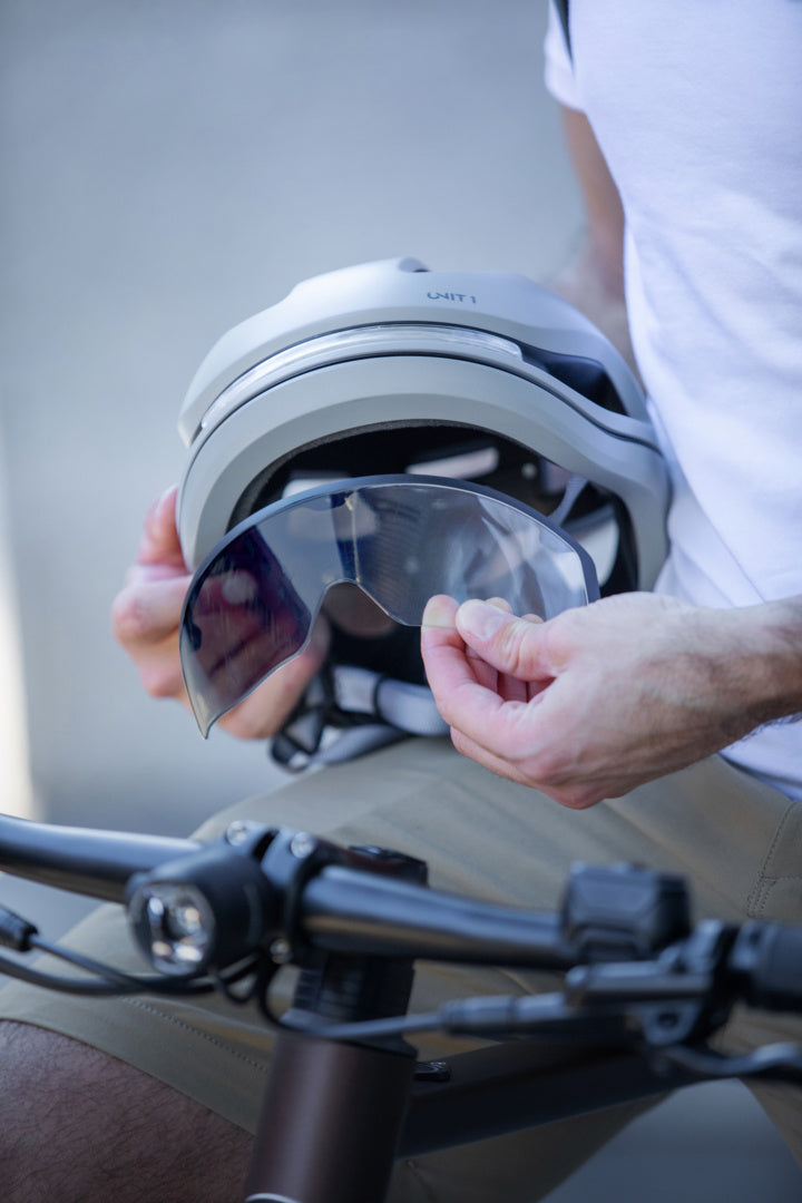 Helmet Visor Aura - Photocromic Lens